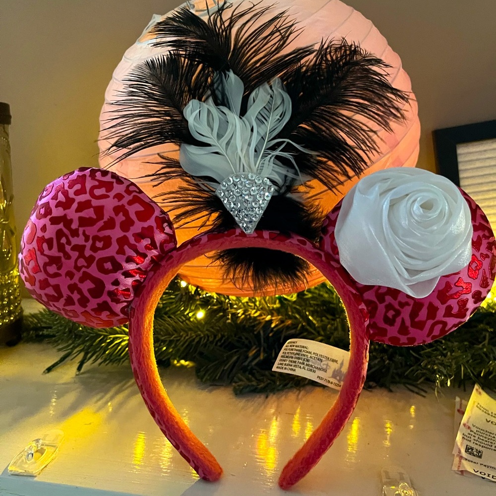 Disney Minnie Mouse Pink Cheetah Feather Ears